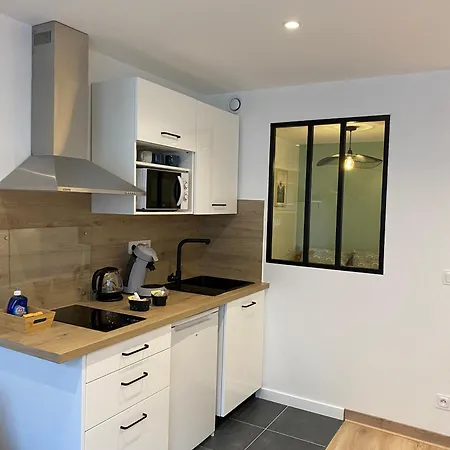 Апартаменты Charme Riquet Jean Jaures *